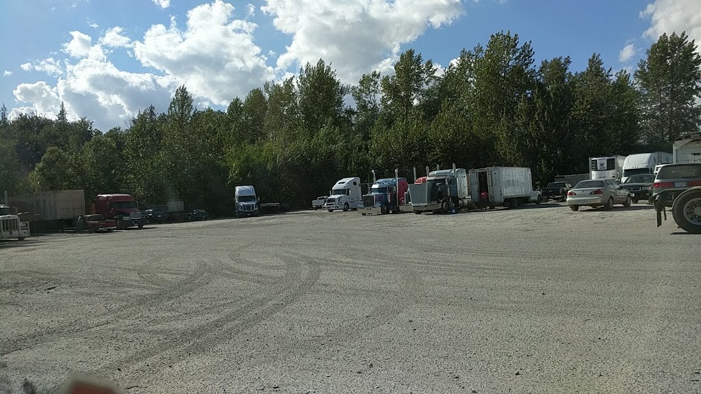 APS Truck and Trailer Repair Ltd | 2637 Deacon St, Abbotsford, BC V2T 6L4, Canada | Phone: (604) 300-3531
