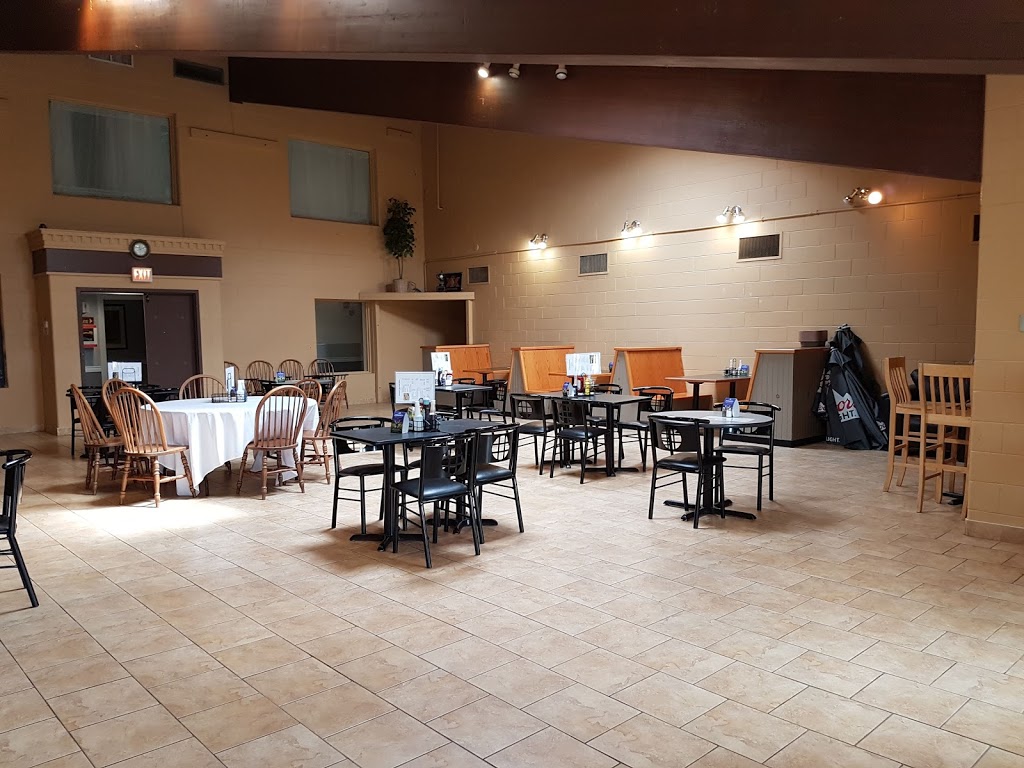 Dundee Country Club | 1801 Queen St, New Dundee, ON N0B 2E0, Canada | Phone: (888) 833-8787