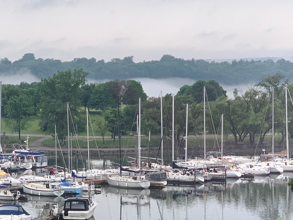 Macassa Bay Yacht Club | 80 Harbour Front Dr, Hamilton, ON L8L 1M8, Canada | Phone: (905) 529-9205