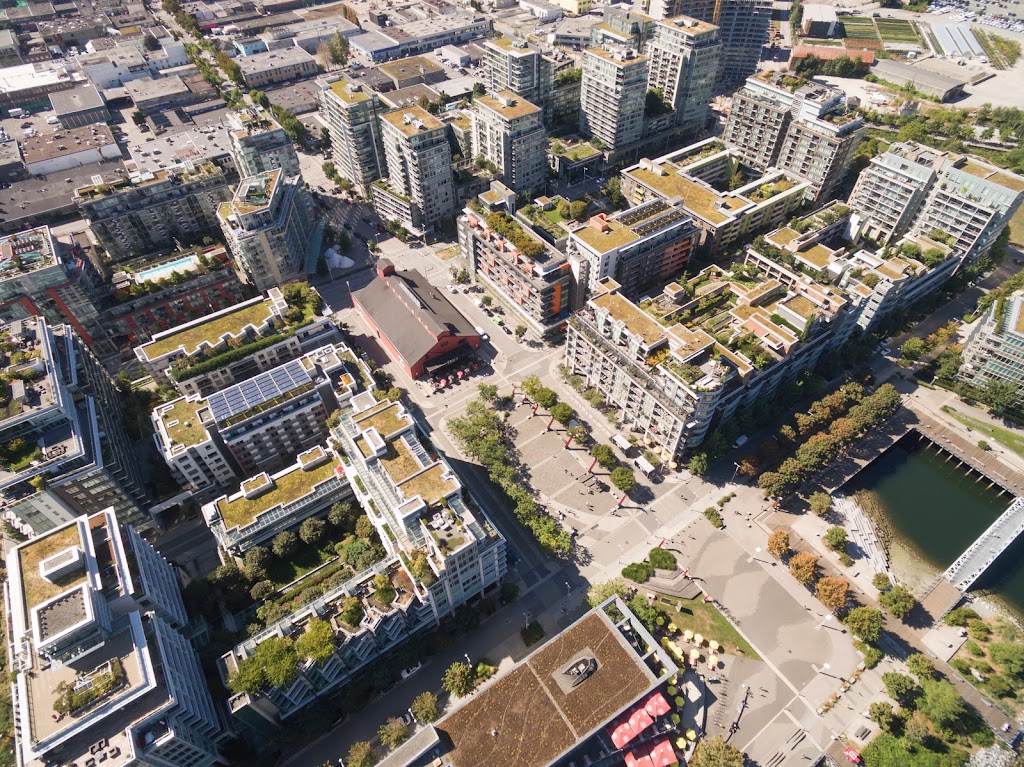 First Capital REIT | 85 Hanna Ave, Toronto, ON M6K 3S3, Canada | Phone: (416) 504-4114