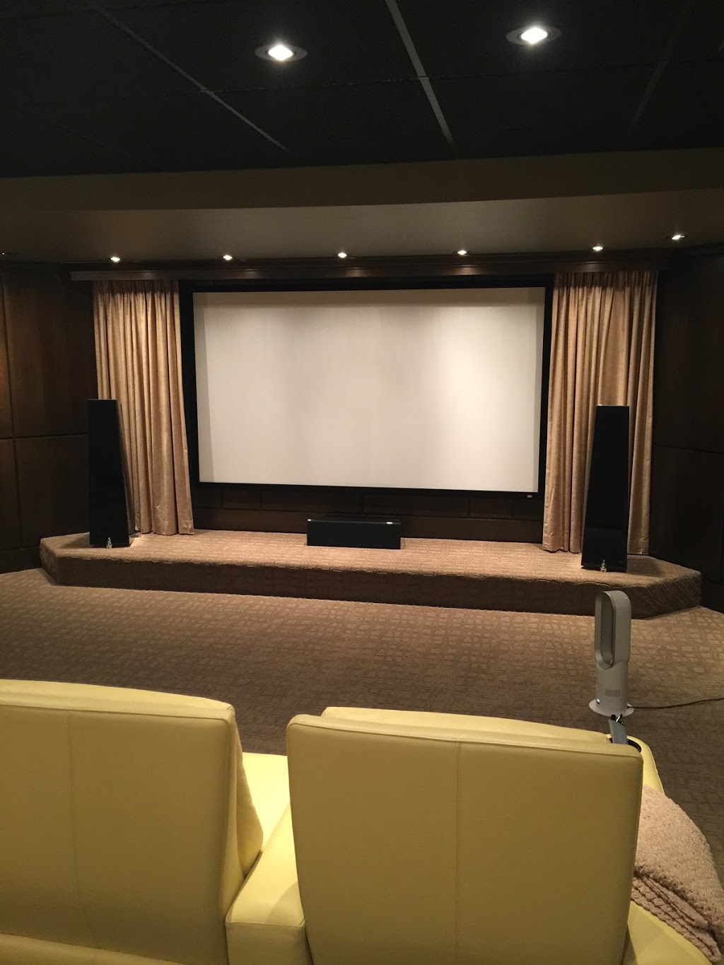 Aura Design | 1344 Youville Dr, Orléans, ON K1C 2X8, Canada | Phone: (613) 830-6787