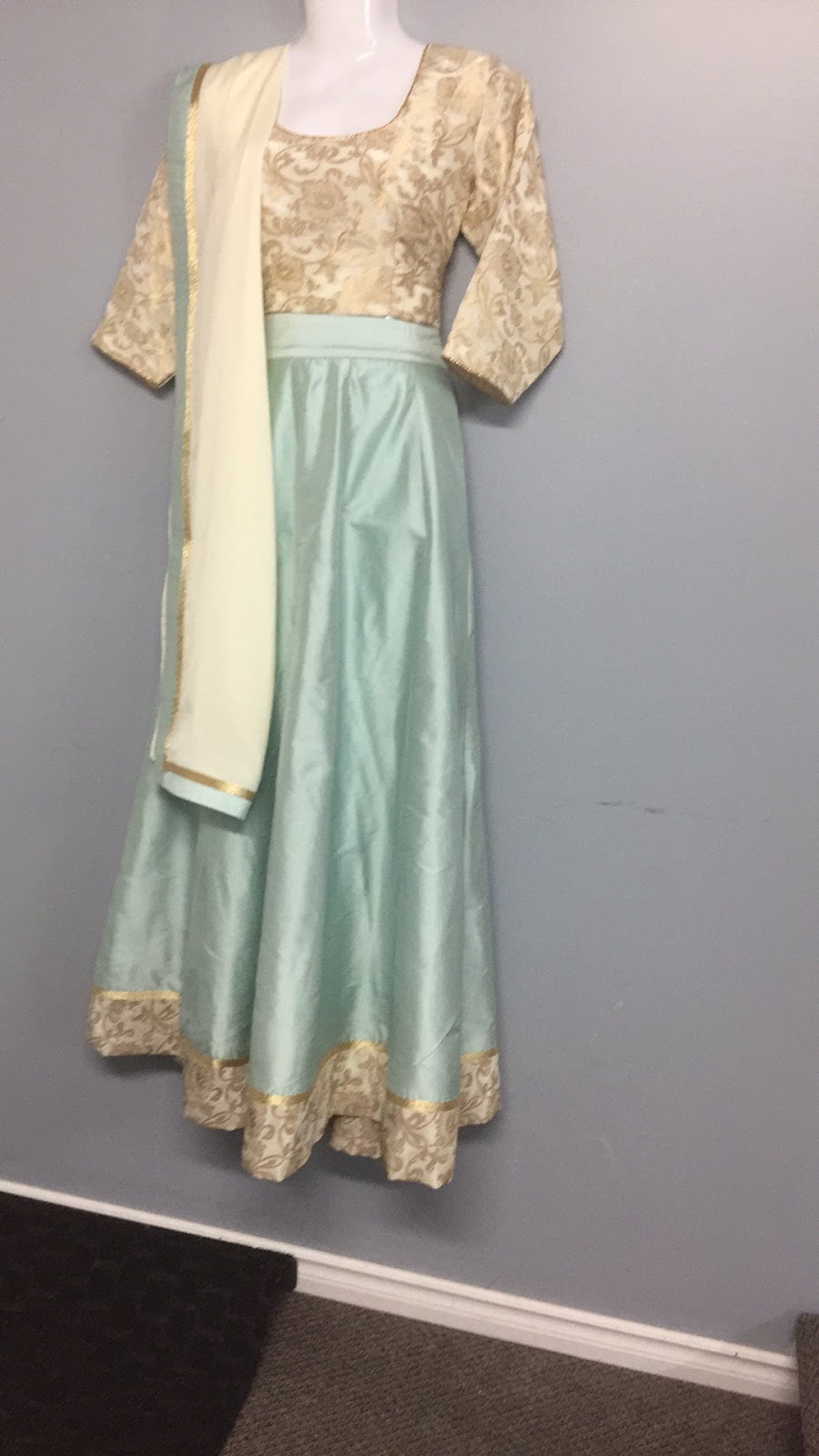 Bollywood style tailoring | 14032 86a Ave, Surrey, BC V3W 0V9, Canada | Phone: (604) 700-9022