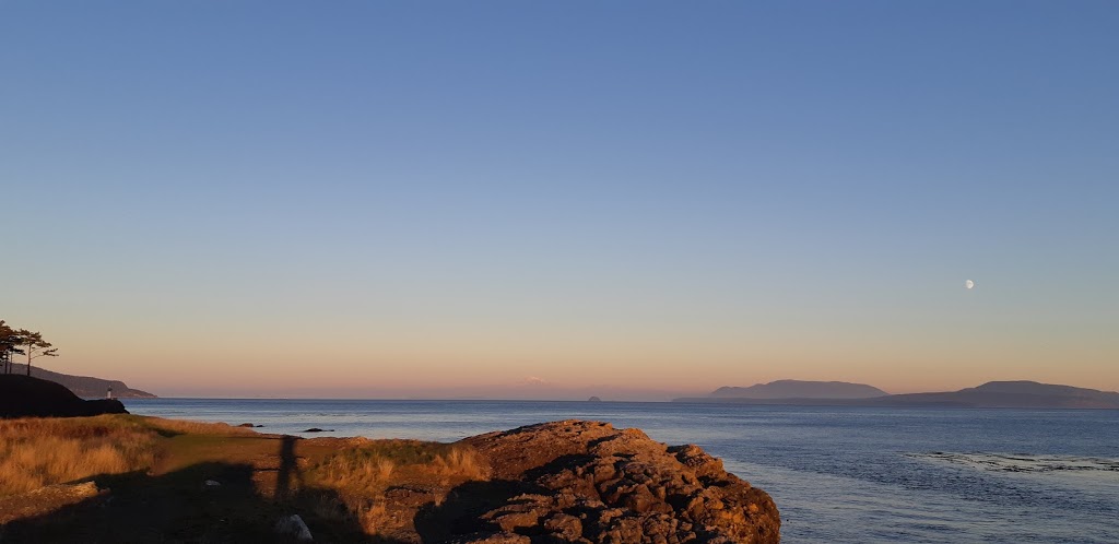 Brooks Point Regional Park | Gowlland Point Rd, Pender Island, BC V0N 2M3, Canada | Phone: (250) 360-3000