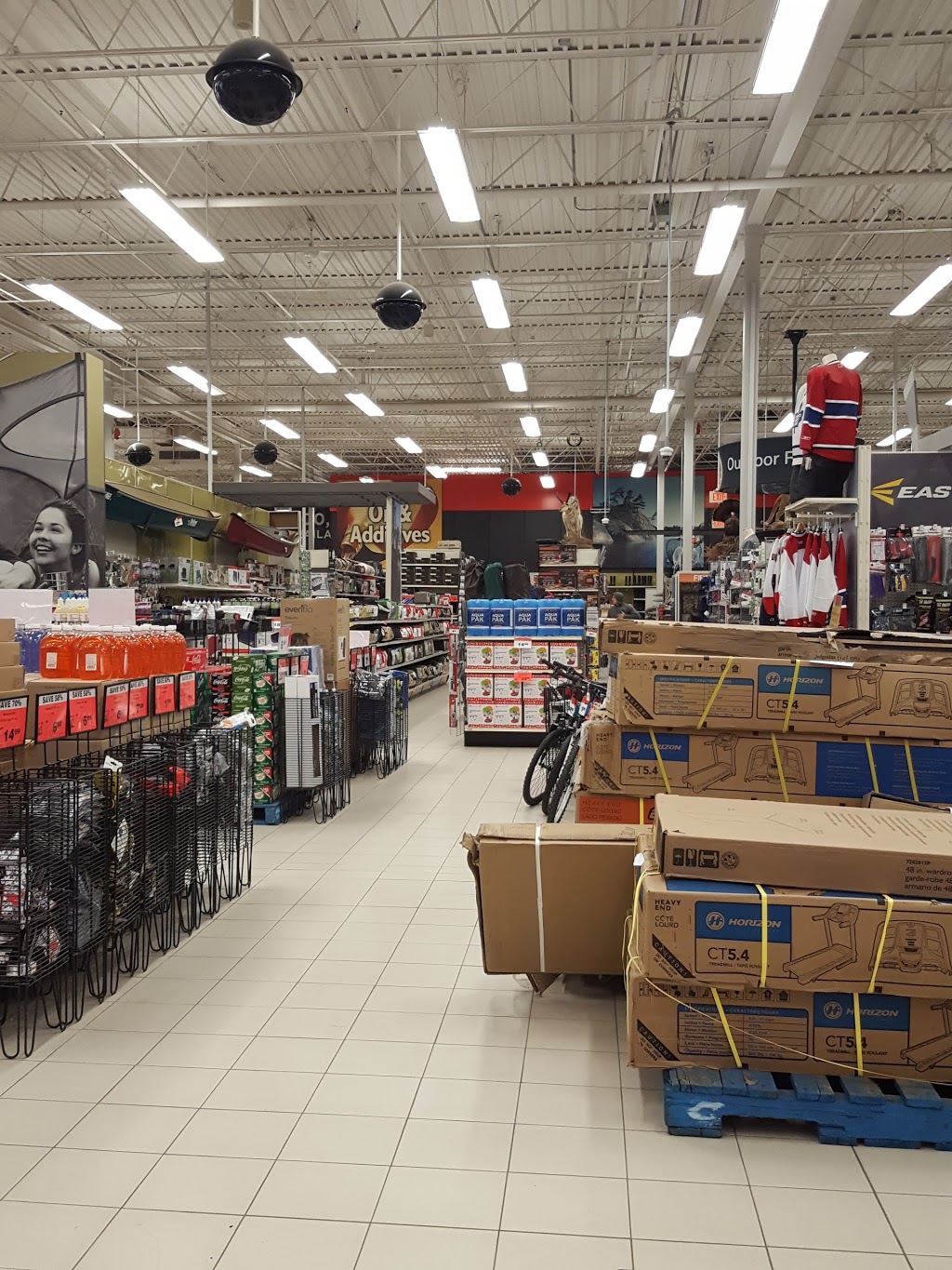 Canadian Tire - Whitby, ON | 155 Consumers Dr, Whitby, ON L1N 1C4, Canada | Phone: (905) 668-5828
