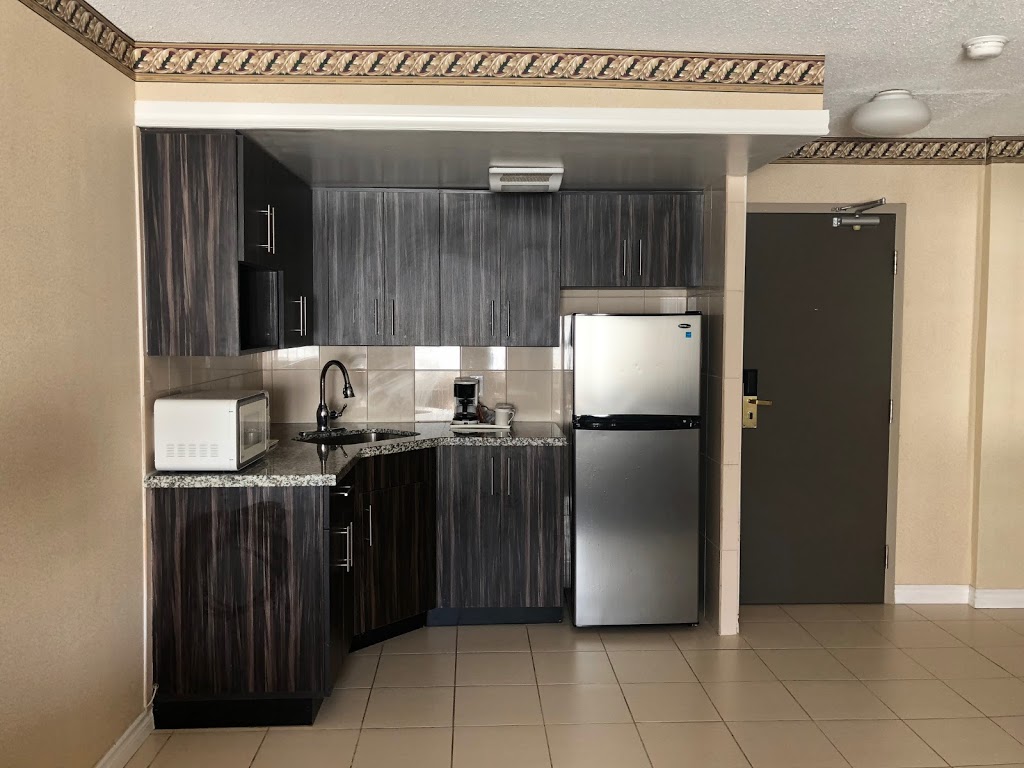 Mississauga Inn & Suites | 2420 Surveyor Rd, Mississauga, ON L5N 4E6, Canada | Phone: (905) 858-8600