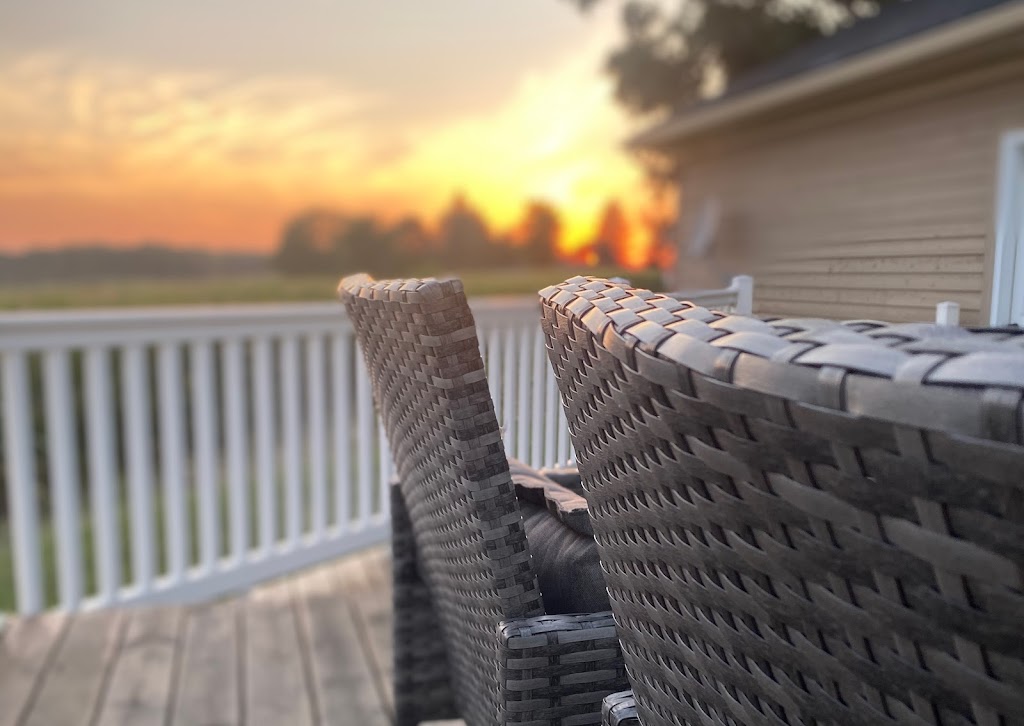 Corner Farm Cottage Blyth | 82328 London Rd, Auburn, ON N0M 1E0, Canada | Phone: (519) 525-3486