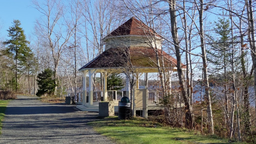 Kinsmen First Lake Beach | 71 First Lake Dr, Lower Sackville, NS B4C 3Z6, Canada | Phone: (902) 865-6042