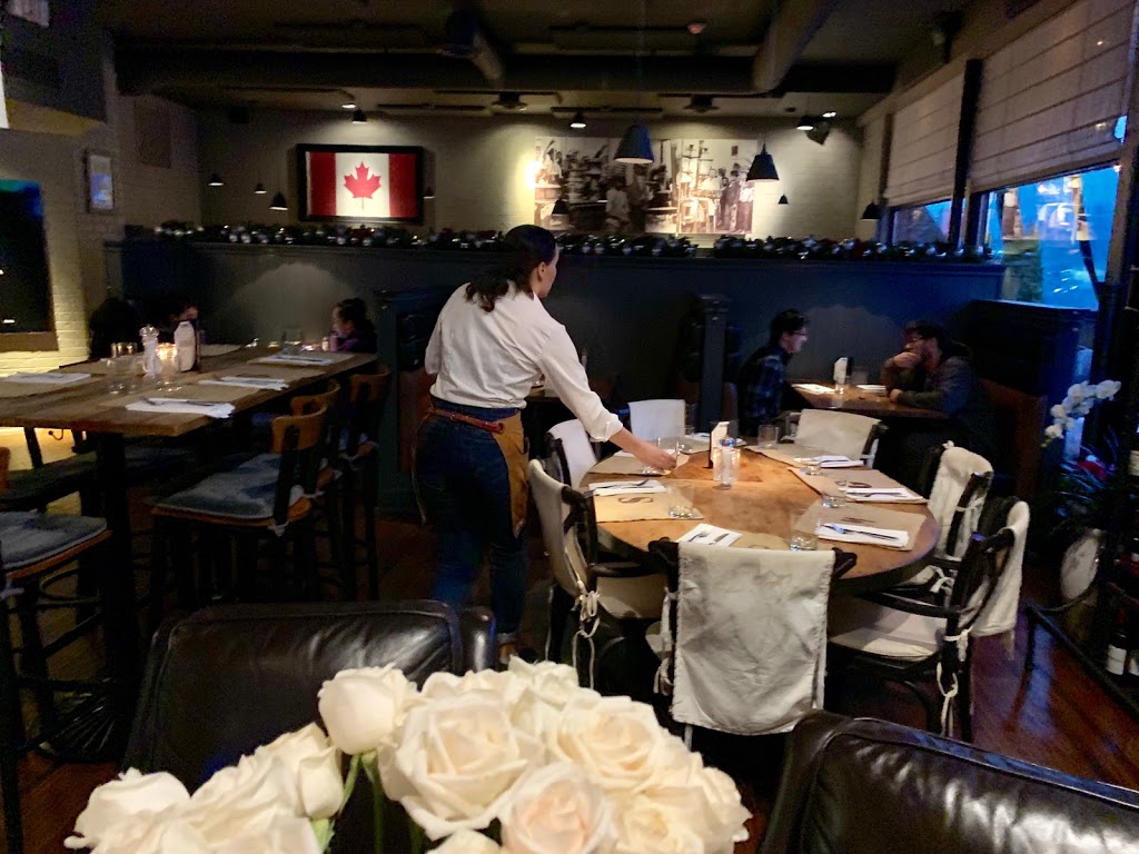 Marios Kitchen | 1105 56 St, Delta, BC V4L 2A2, Canada | Phone: (604) 943-4442