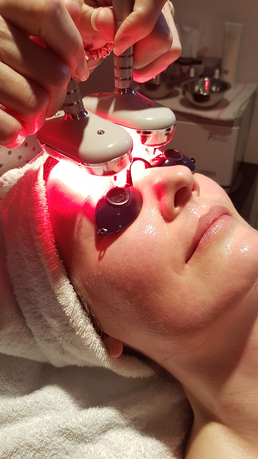 Tangerine Dream Skincare Studio | 34 Voleta Ct, Spruce Grove, AB T7X 0J8, Canada | Phone: (780) 893-1999