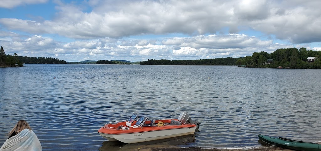 Lac Blue Sea Municipalite | 10 Rue Principale, Blue Sea, QC J0X 1C0, Canada | Phone: (819) 463-2261