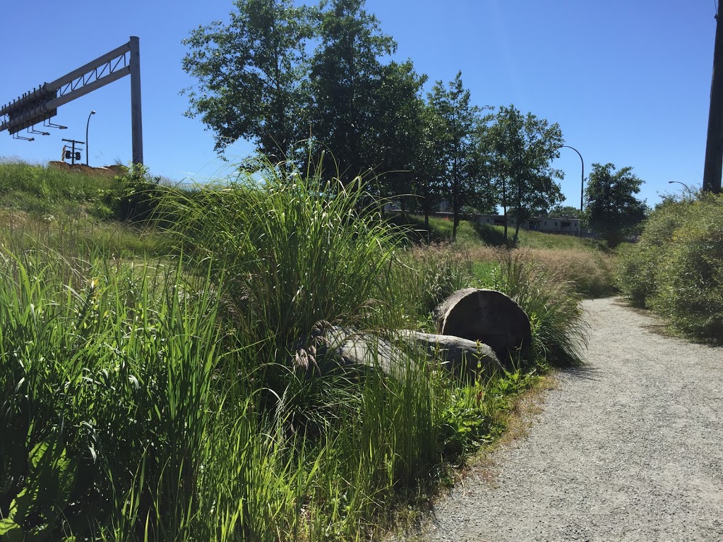 Creekway Park | 3401-3499 Bridgeway St, Vancouver, BC V5K 1H9, Canada | Phone: (604) 873-7000