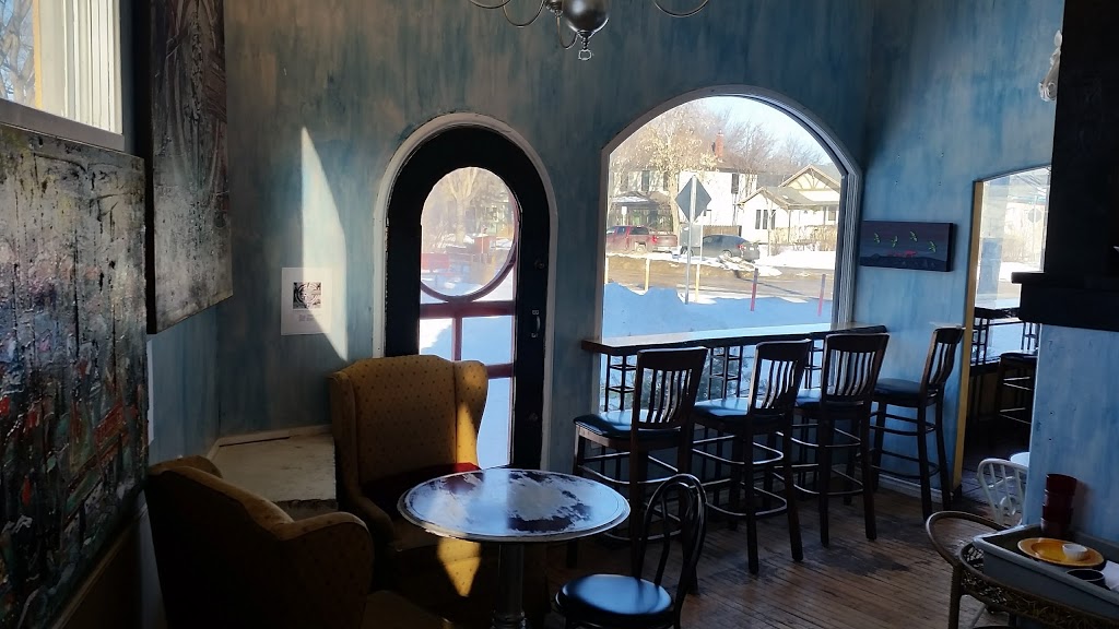 DLish by Tish Cafe | 702 14 St E A, Saskatoon, SK S7N 0P7, Canada | Phone: (306) 652-5483