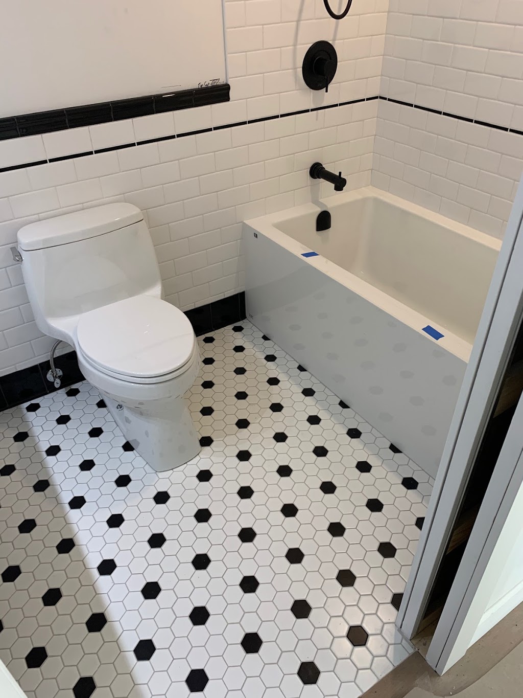 Vancouver Tile & Stone | 610 Morison Ave, Parksville, BC V9P 1H4, Canada | Phone: (604) 789-7381
