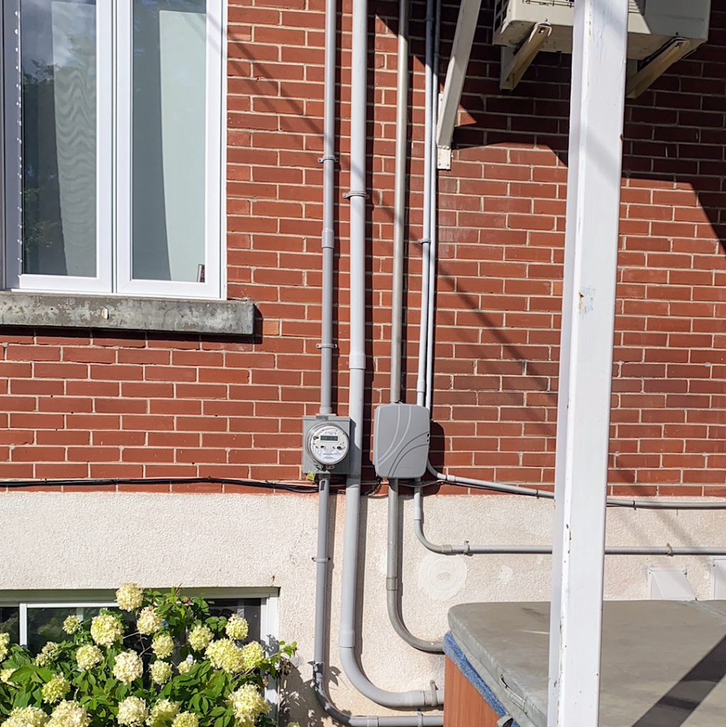 Rhinov électrique | 2081 Rue Léonard-de-Vinci, Sainte-Julie, QC J3E 1Z2, Canada | Phone: (514) 914-8155