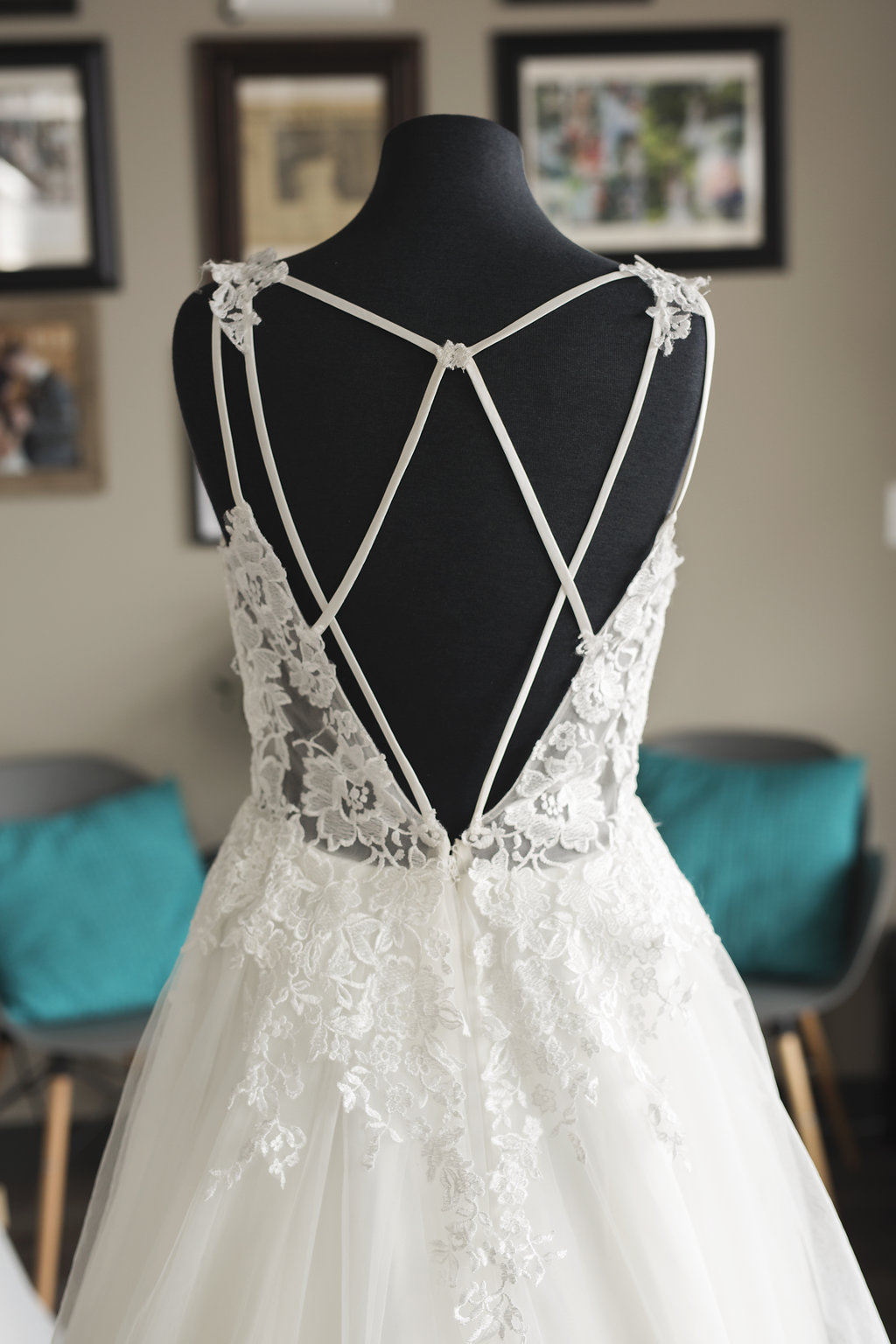 Once Upon A Time Weddings | 10 Metcalfe St W, Strathroy, ON N7G 3Z1, Canada | Phone: (519) 245-7997