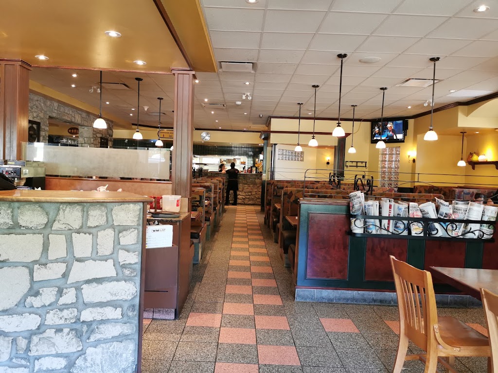 Toujours Mikes | 665 Bd de Comporté, La Malbaie, QC G5A 1T1, Canada | Phone: (418) 665-4222