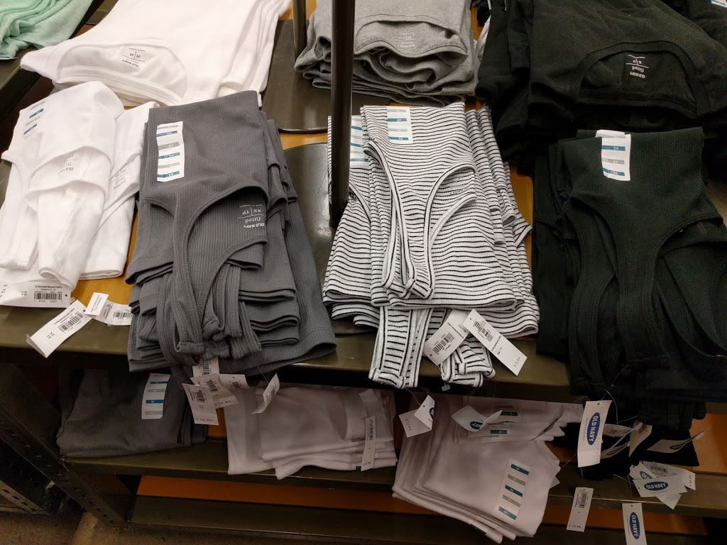 Old Navy | 6801 Route Transcanadienne, Pointe-Claire, QC H9R 5J2, Canada | Phone: (514) 630-7771