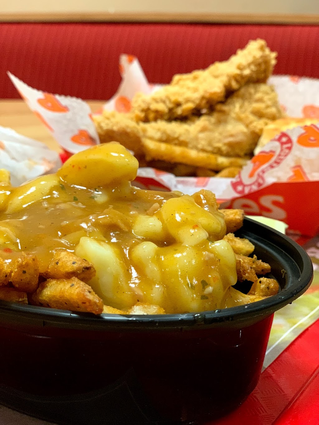 Popeyes® Louisiana Kitchen | 1414 King St E #8, Courtice, ON L1E 3B4, Canada | Phone: (905) 432-2111