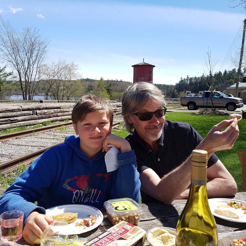 Wakefield Bakery | 813 Chemin Riverside, Wakefield, QC J0X 3G0, Canada | Phone: (819) 459-1528