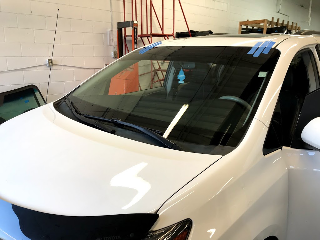 Safe Glass London | 3051 Osler St #13, London, ON N5V 3K2, Canada | Phone: (519) 473-0333