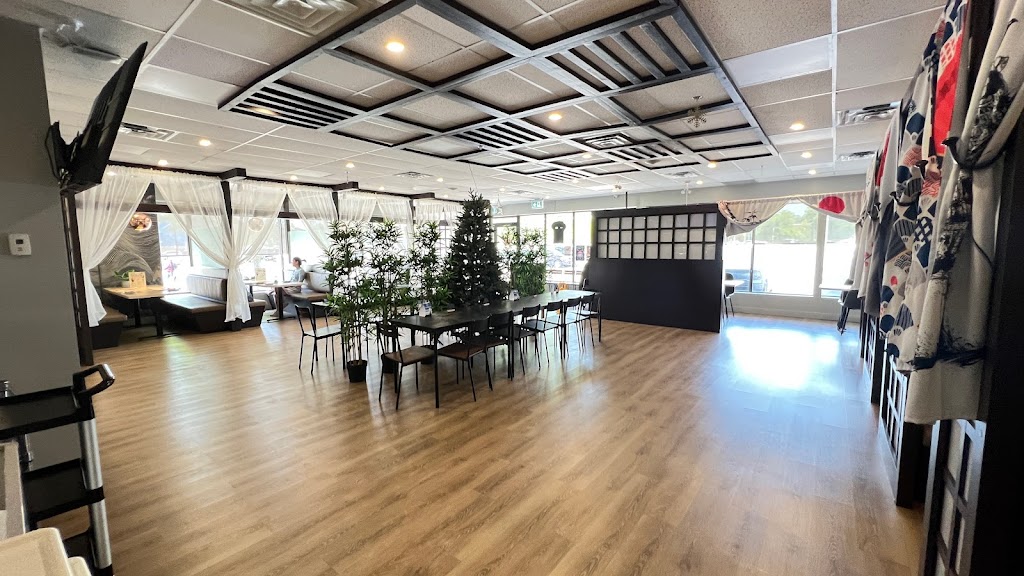 Také Sushi Restaurant | 101 Fanshawe Park Rd E, London, ON N5X 2S7, Canada | Phone: (226) 663-3288