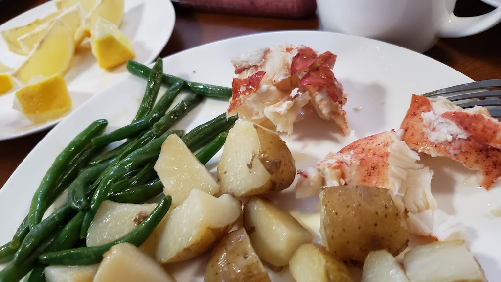 Captain Cookes Seafood Inc | 23675 Trans Canada Hwy, Borden-Carleton, PE C0B 1X0, Canada | Phone: (902) 437-3620