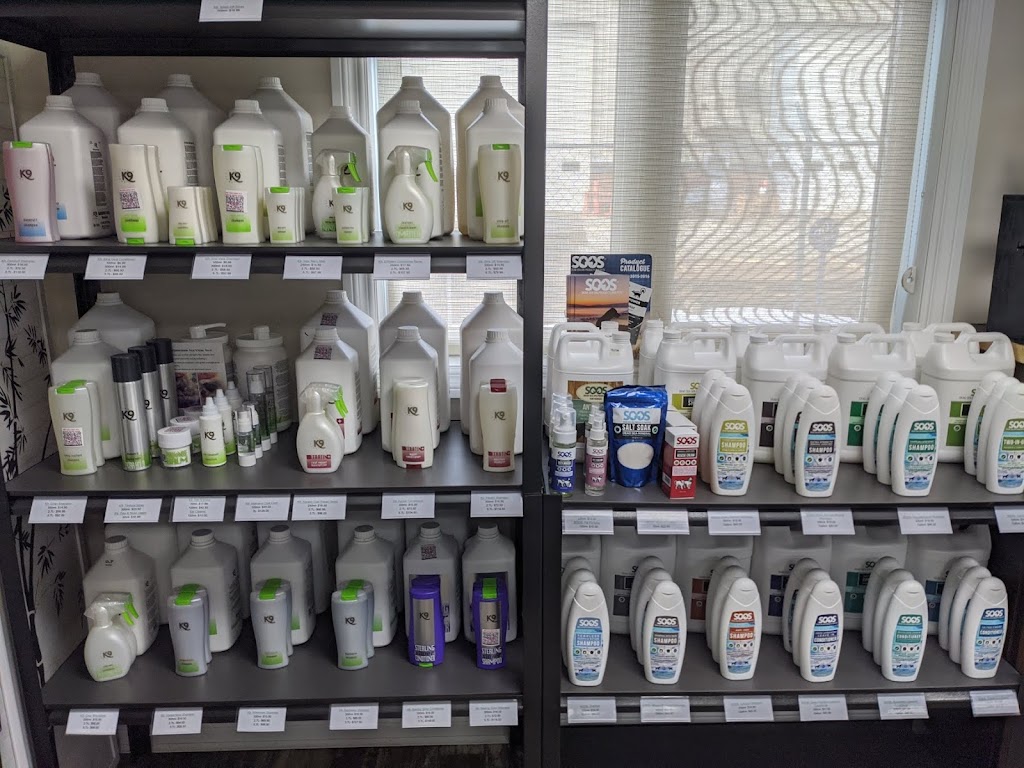 Canadian Grooming Distributor | 6004 Imperial Way Bay#3, Olds, AB T4H 1M5, Canada | Phone: (888) 556-3647