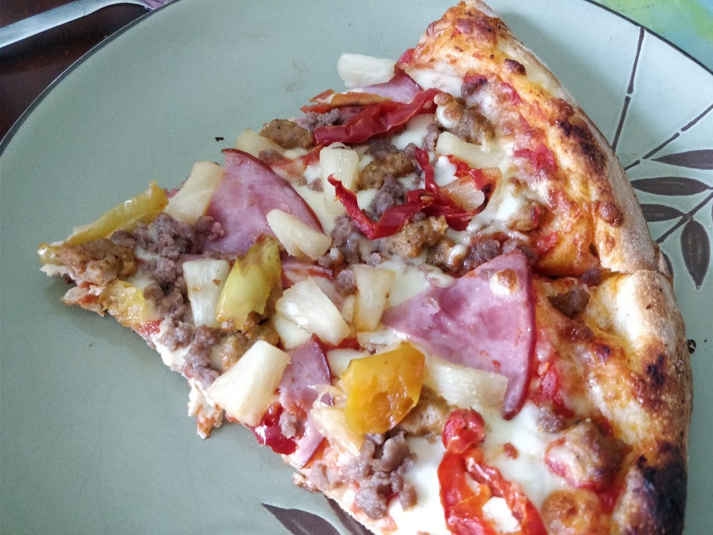 Pizzaville | 2810 Major MacKenzie Dr W, Maple, ON L6A 3L2, Canada | Phone: (416) 736-3636