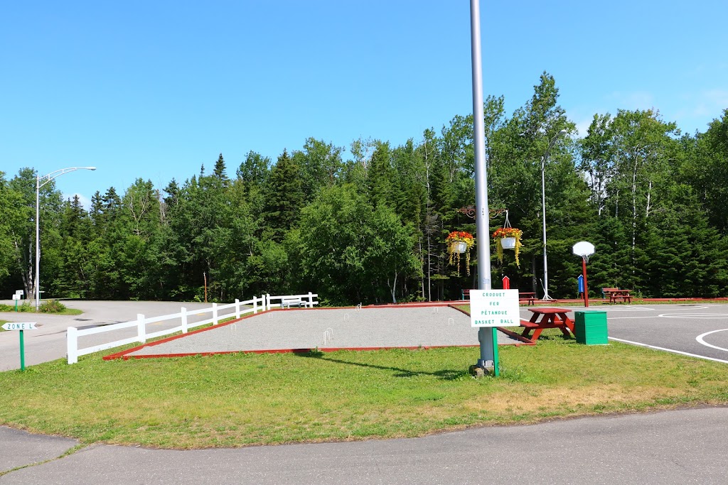 Camping Municipal De Trois Pistoles | 100 Rue du Chanoine-Côté, Trois-Pistoles, QC G0L 4K0, Canada | Phone: (418) 851-4515