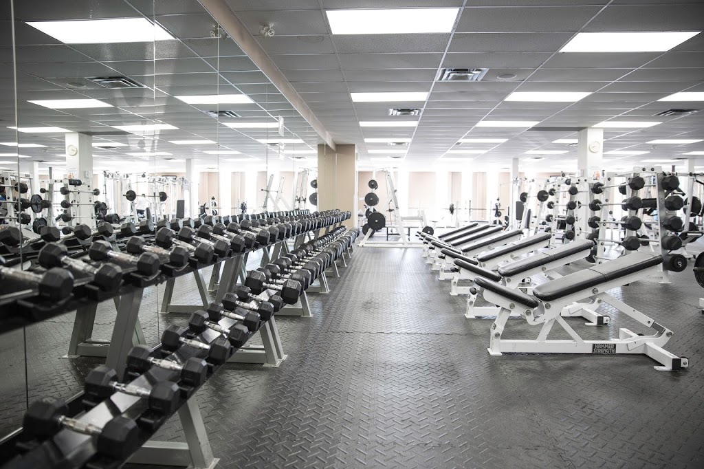 Nautilus Plus St-Romuald | 940 Chemin du Sault, Saint-Romuald, QC G6W 5M6, Canada | Phone: (418) 380-8988