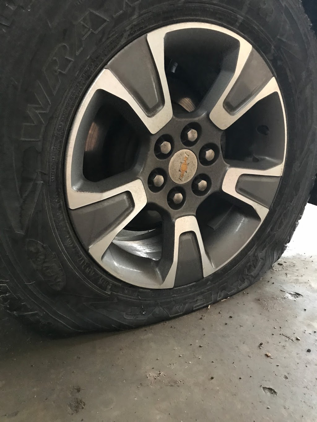 Blaskin & Lane Tire Centres | 1708 37 St SW, Calgary, AB T3C 3R1, Canada | Phone: (403) 249-1048