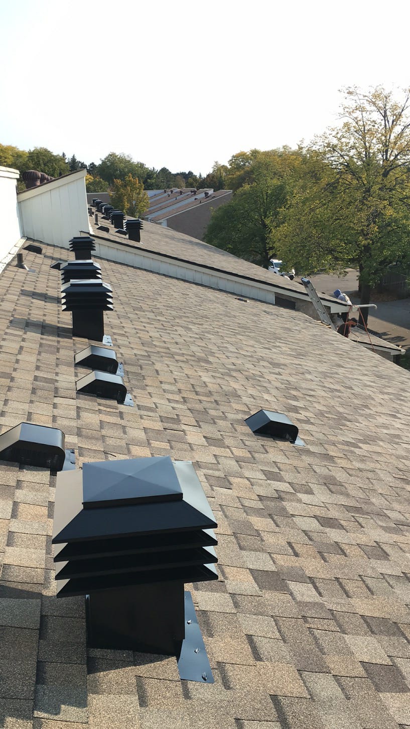 Local Roofing Services | 2929 Kennedy Rd, Scarborough, ON M1V 1S9, Canada | Phone: (647) 372-5316