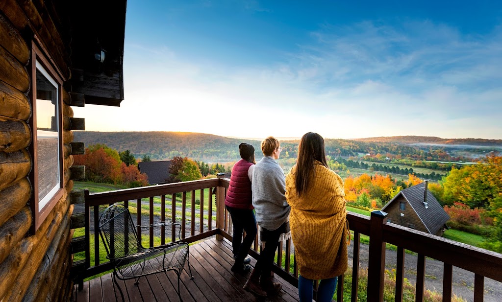 Glenora Inn & Distillery | 13727 Highway 19, Mabou, NS B0E 1X0, Canada | Phone: (902) 258-2662