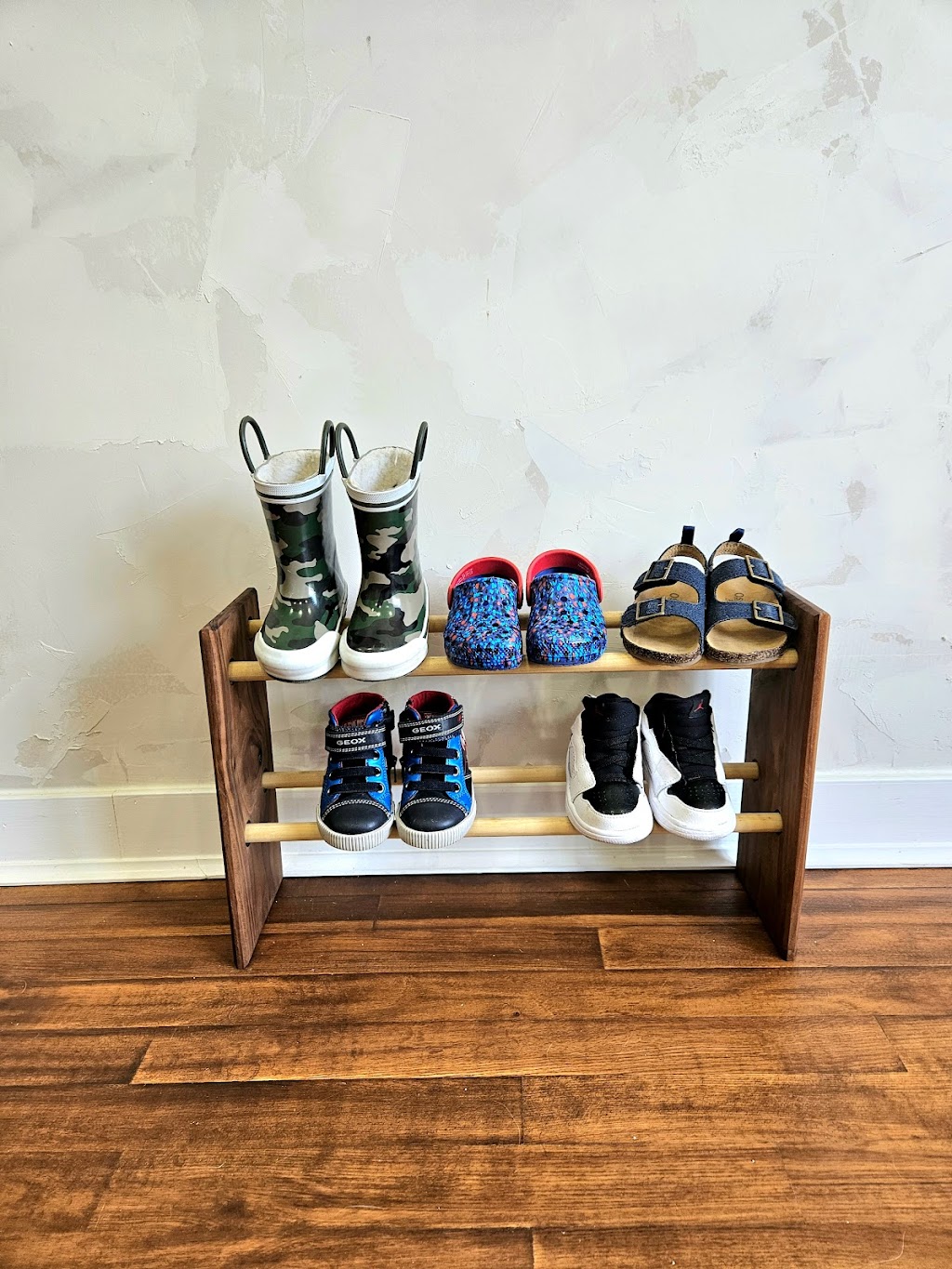 Rascal Roots | 1129 Burgundy Ln, Orléans, ON K1C 2M9, Canada | Phone: (613) 402-9847