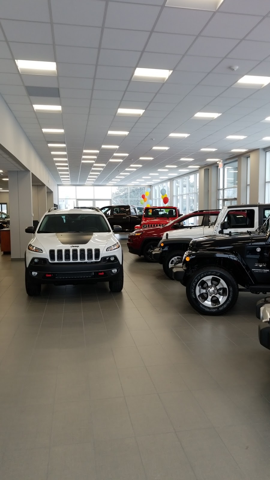 BARNABE RIVE-SUD AUTO | 665 Boulevard Clairevue O, Saint-Bruno-de-Montarville, QC J3V 6B2, Canada | Phone: (450) 653-3333