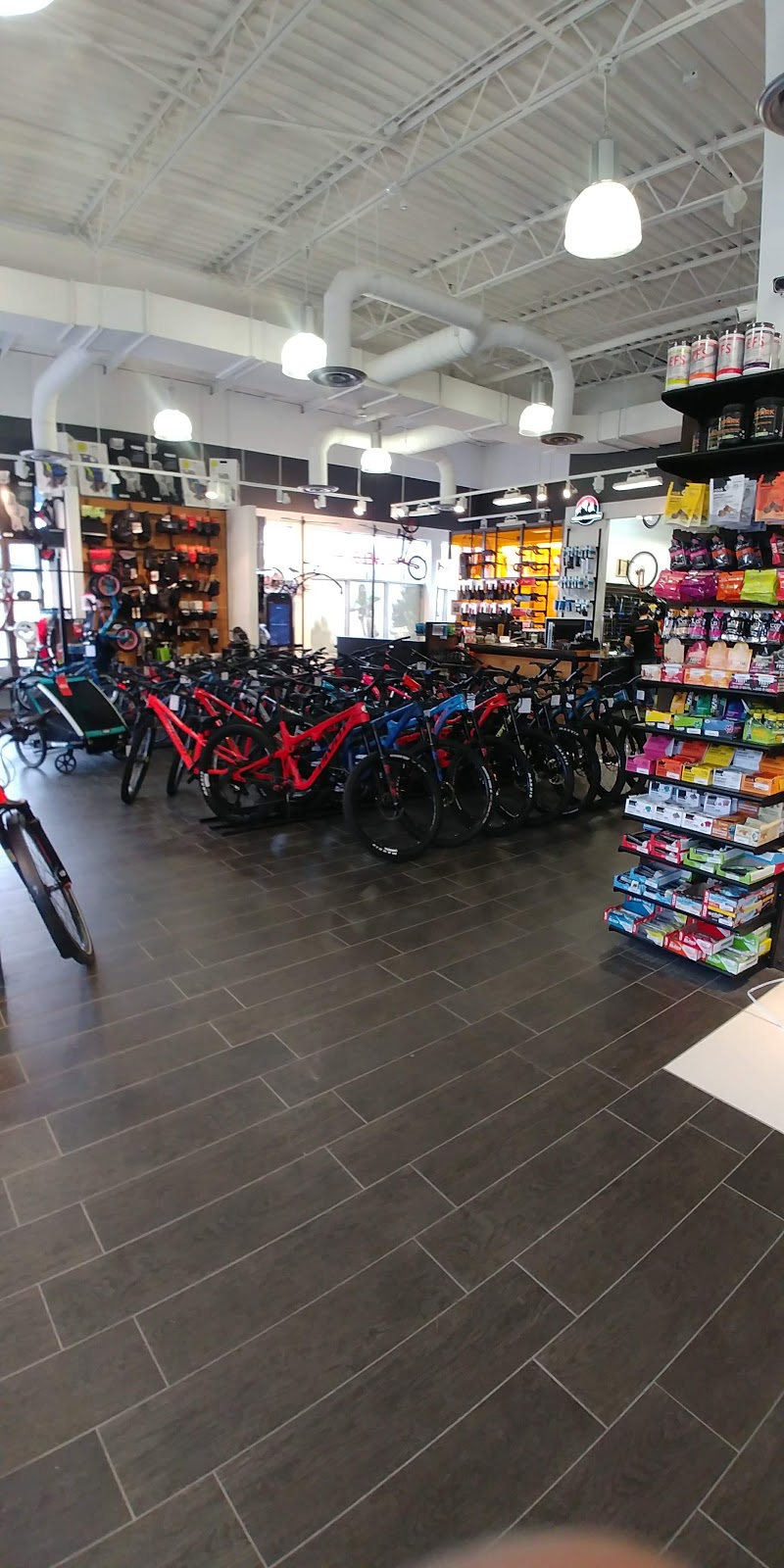 Factoreries Tremblant | 2555 Rue De LAulnaie, Mont-Tremblant, QC J8E 0E5, Canada | Phone: (514) 354-5920
