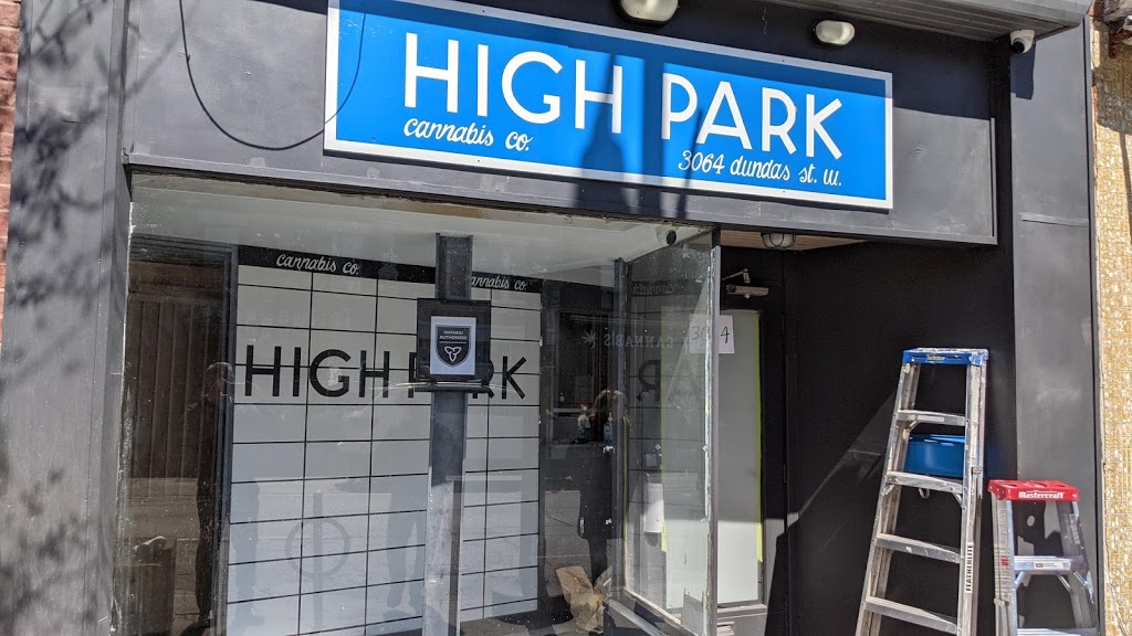 High Park Cannabis Co. | 3064 Dundas St W, Toronto, ON M6P 1Z7, Canada | Phone: (416) 604-3673