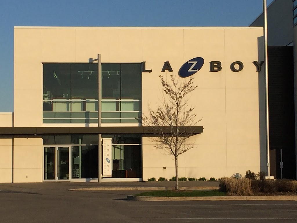 La-Z-Boy Furniture Galleries | 1900 Rue Maurice-Gauvin, Laval, QC H7S 1Z5, Canada | Phone: (450) 682-8211