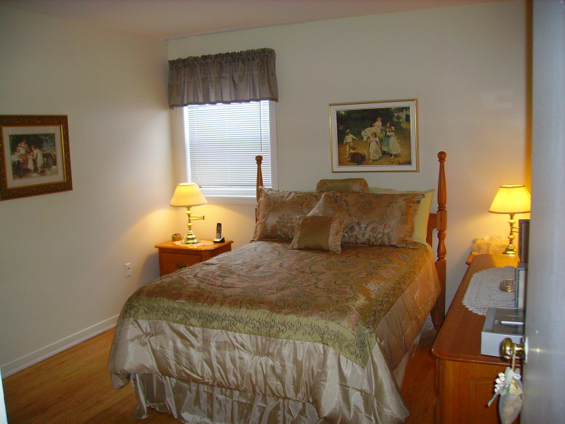 Belmont Court Apartments | 957 Cole Harbour Rd, Dartmouth, NS B2V 2J3, Canada | Phone: (902) 425-5777