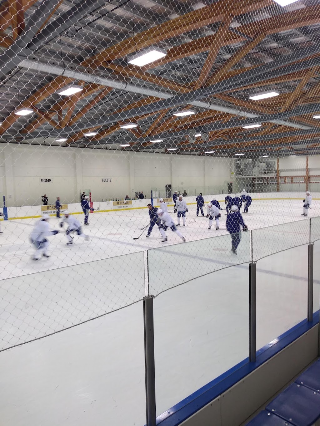 Banff Arena | Mt Norquay Rd, Banff, AB T1L 1A1, Canada | Phone: (403) 762-1238