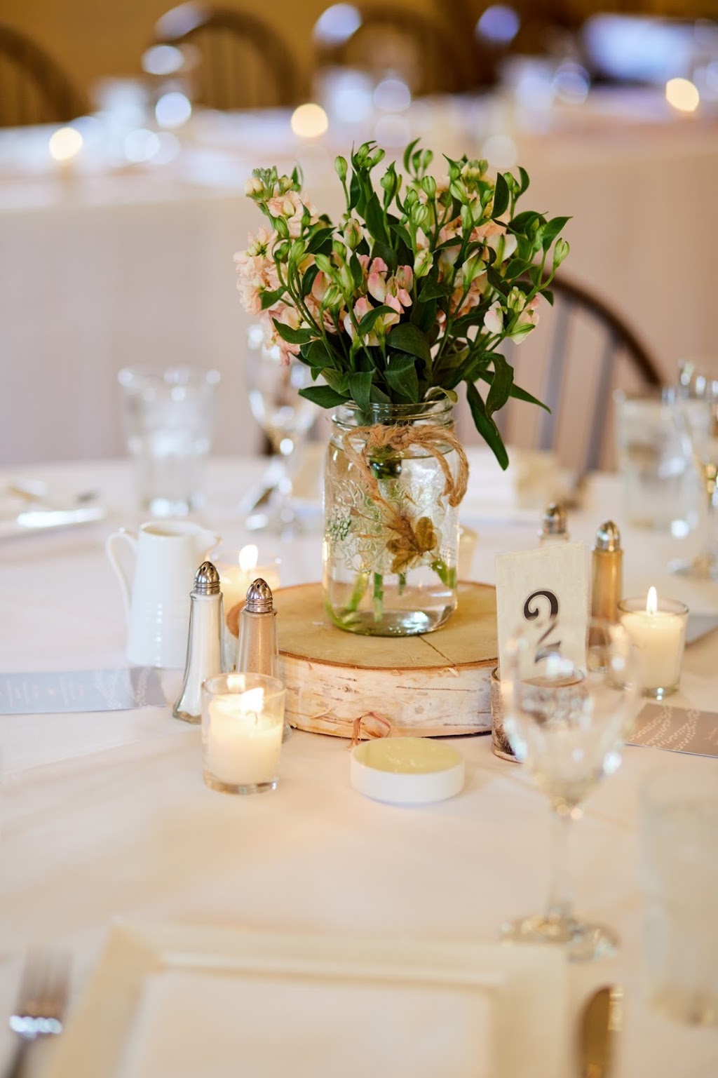 McDiarmid Flowers | 382 Academy Rd, Winnipeg, MB R3M 0G1, Canada | Phone: (204) 489-5949