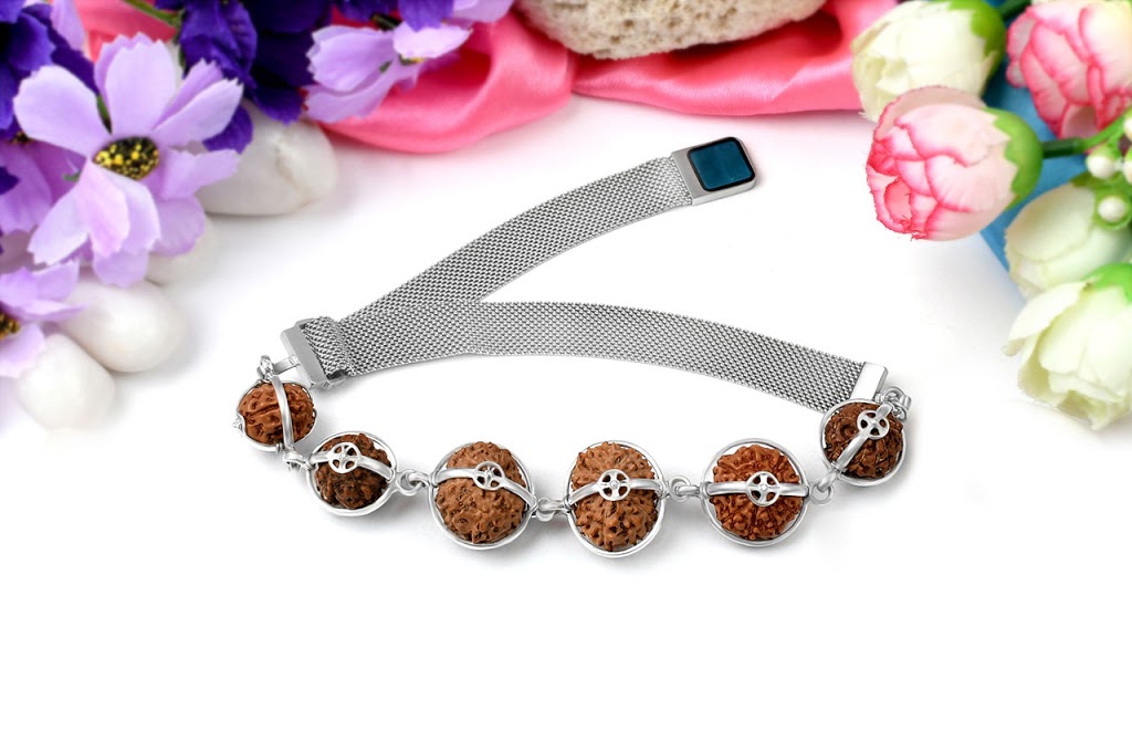 Rudraksha Ratna (Chakra Yog) | Rudraksha Ratna, 425 Britannia Rd E #137, Mississauga, ON L4Z 3E6, Canada | Phone: (647) 300-0249