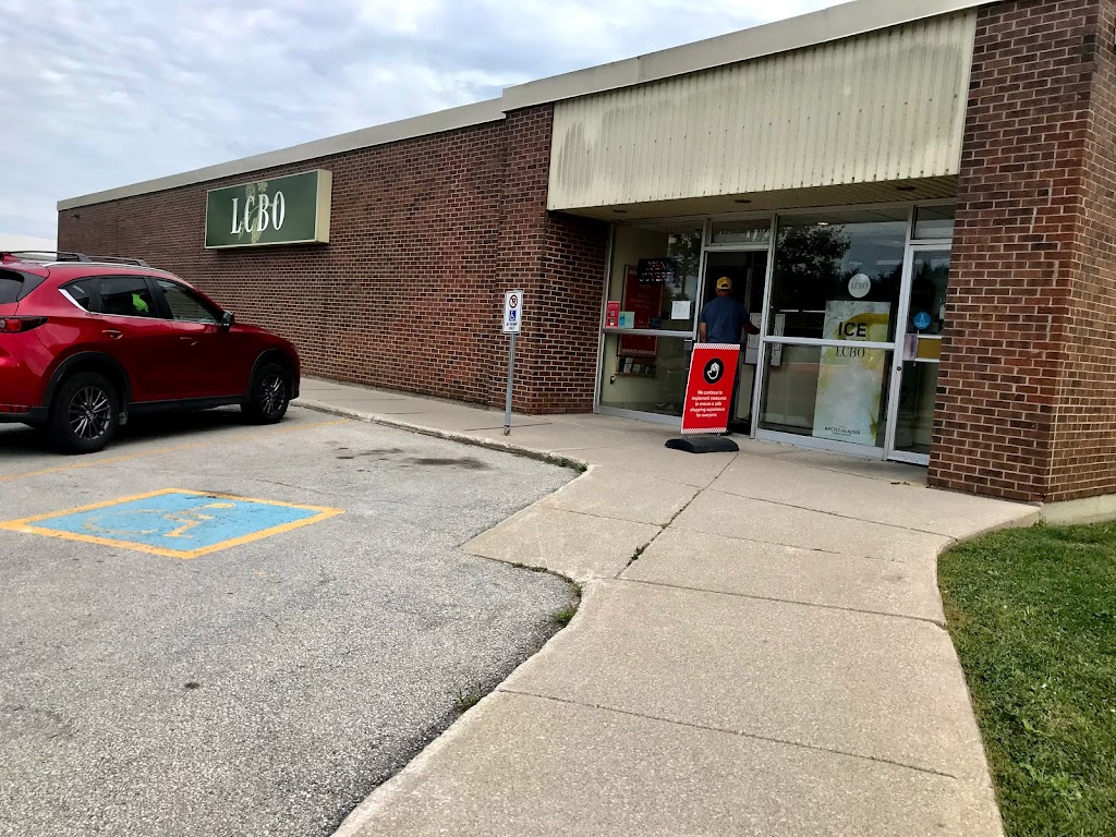 LCBO | 415 William St, Wiarton, ON N0H 2T0, Canada | Phone: (519) 534-1170