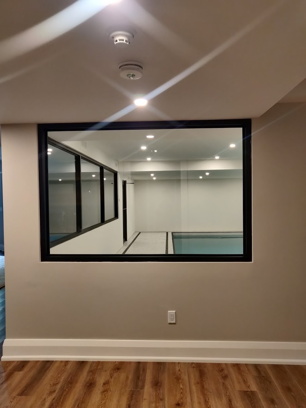 Winners Mirrors & Glass Co. 200 Silver Star Blvd unit 336338