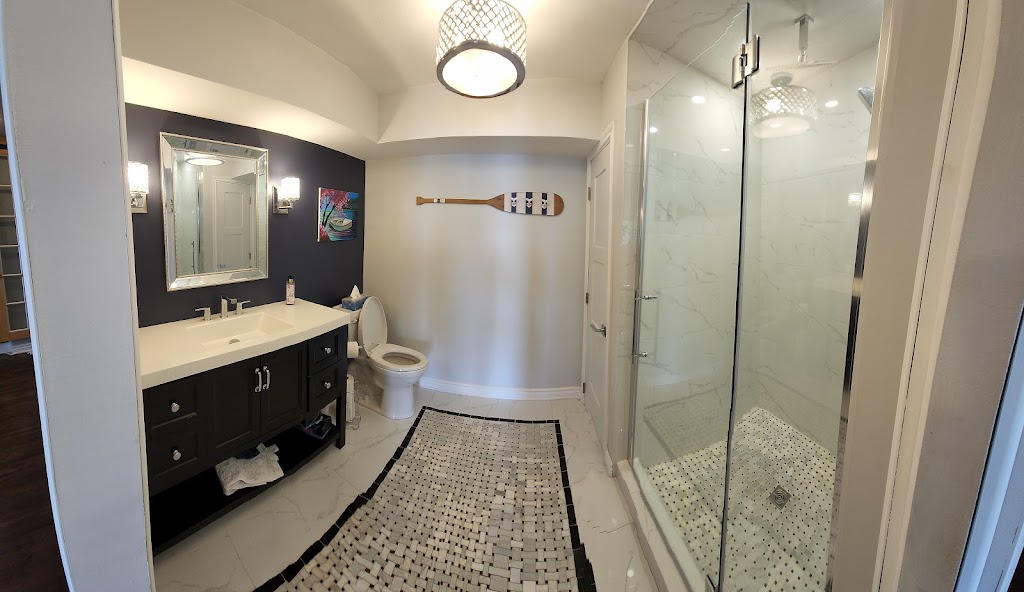 Moonglade Inn | 10922 Loyalist Pkwy, Deseronto, ON K0K 1X0, Canada | Phone: (613) 885-3150