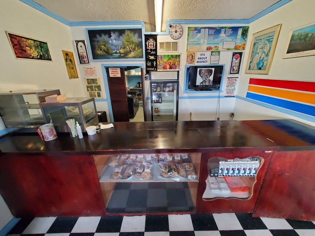 Yah Man Caribbean Restaurant | 461 Pharmacy Ave, Scarborough, ON M1L 3G7, Canada | Phone: (647) 575-8972
