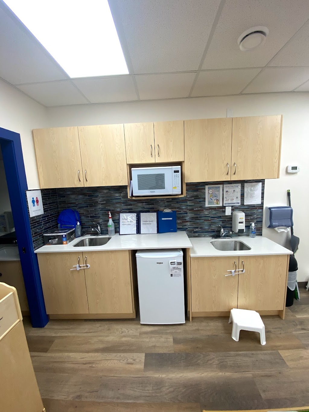 Lux Daycare & OSC | 1308 Windermere Way SW, Edmonton, AB T6W 2J3, Canada | Phone: (780) 760-3331