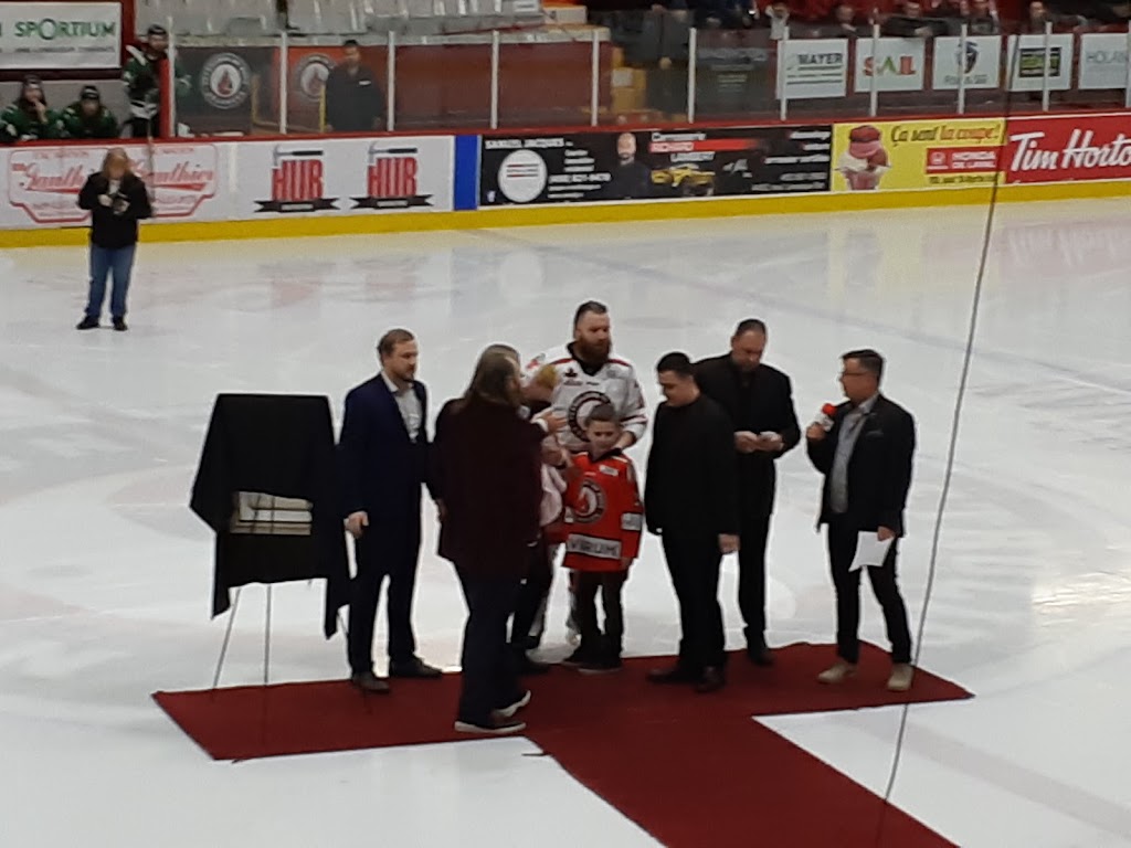 Colisée de Laval | 1110 Av. Desnoyers, Laval, QC H7C 1Y5, Canada | Phone: (450) 661-7738