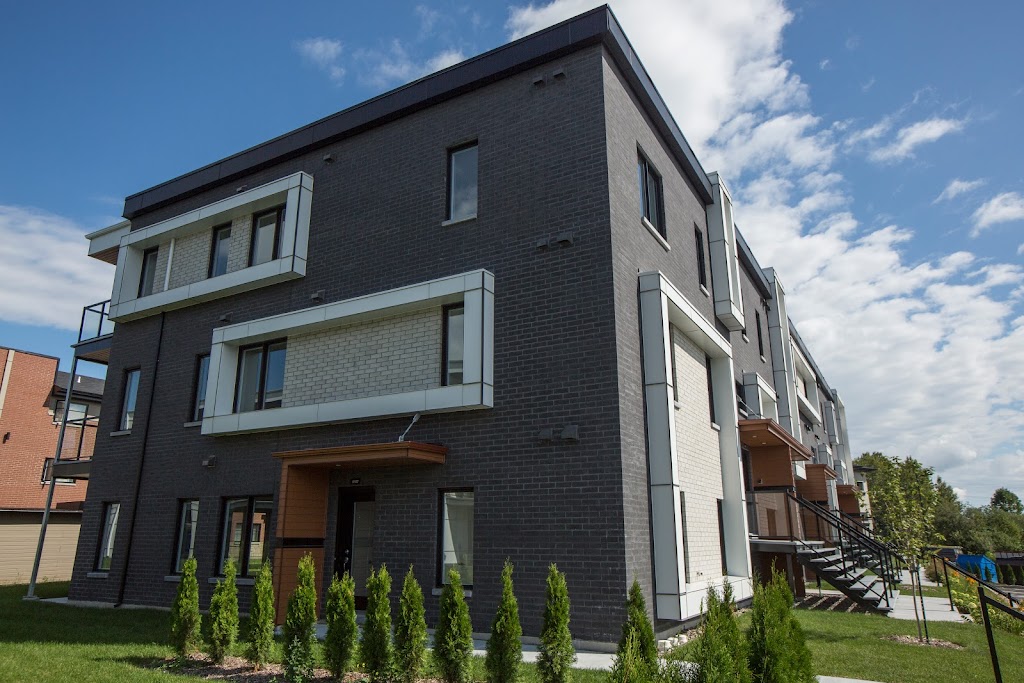 Les Triplex du Petit Mesnil - Condos locatifs à Lebourgneuf | Rue Joseph-Brosseau, Quebec City, QC G2K 0K7, Canada | Phone: (418) 931-1138
