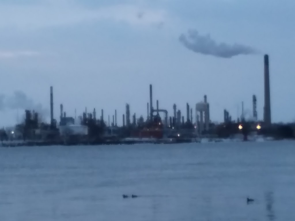 Shell Canada Products Limited | 150 St Clair Pkwy, Corunna, ON N0N 1G0, Canada | Phone: (519) 481-1245